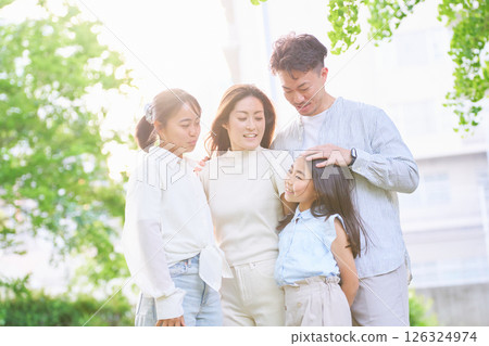 Family time filled with smiles Family time filled with smiles 126324974