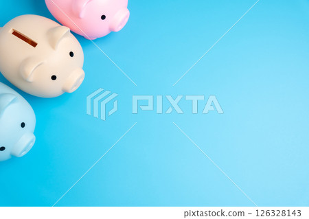 Piggy banks. Savings and budgets. Deposits, diversification of savings. Building financial resilience. Financial education, economy, and personal finance. Smart financial management 126328143