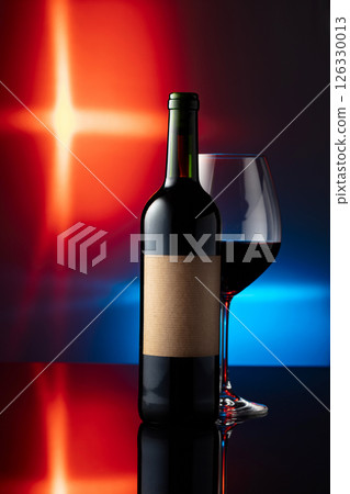 Bottle of red wine with old empty label. Bottle of red wine with old empty label. 126330013