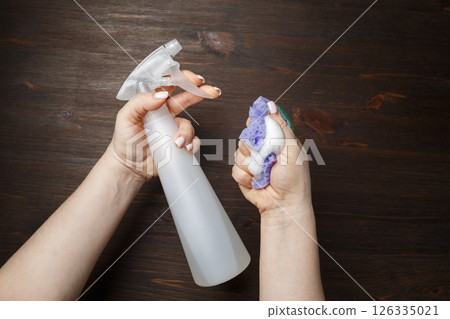 Kitchen cleaning concept Kitchen cleaning concept 126335021