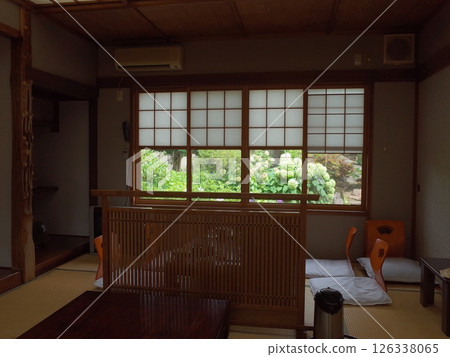 Tatami room scene at Onoki chicken restaurant, Asahikawa 126338065