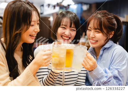 一個女人吐司 126338227