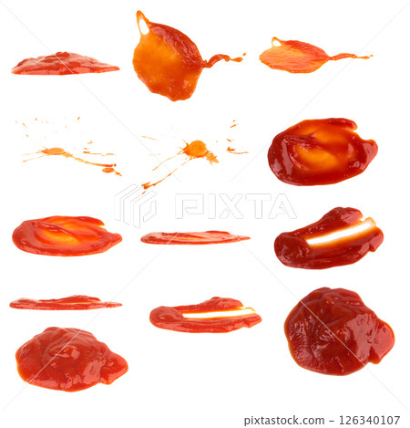 tomato ketchup isolated on white background splash tomato ketchup isolated on white background splash 126340107