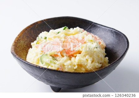 土豆沙拉 126340236