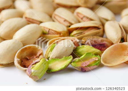 Unglazed pistachio Unglazed pistachio 126340523