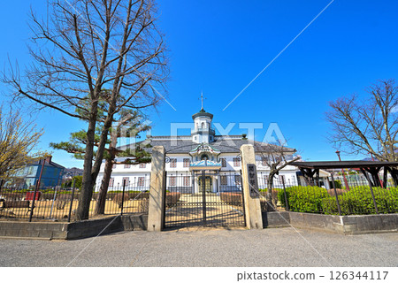 長野縣松本市舊開智學校 126344117