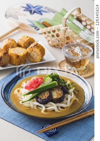Chilled curry udon with summer vegetables Chilled curry udon with summer vegetables 126345814