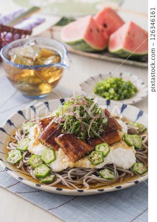 Cold soba noodles with eel and yam 126346161