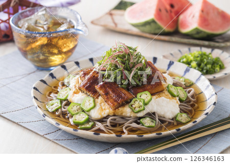 Cold soba noodles with eel and yam 126346163