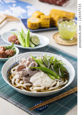 豬肉涮鍋和山藥冷烏龍麵 126347533