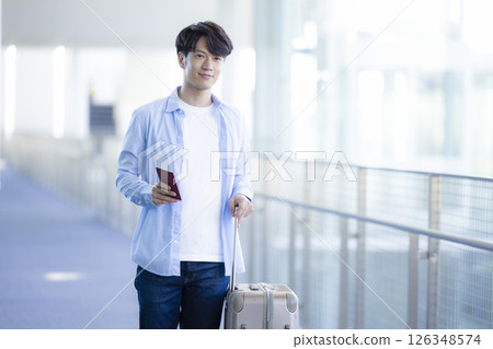 旅行:一個男人去旅行 旅行:一個男人去旅行 126348574