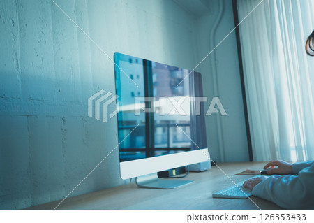 desk work, computer, business 126353433