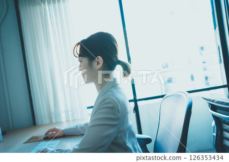 desk work, female, lady 126353434
