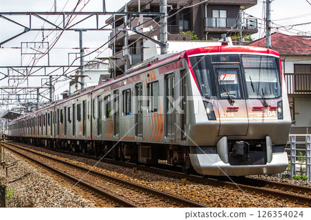 東急大井町線 6000 系列 126354024