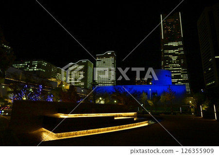 橫濱港未來大商場公園的燈光秀 126355909