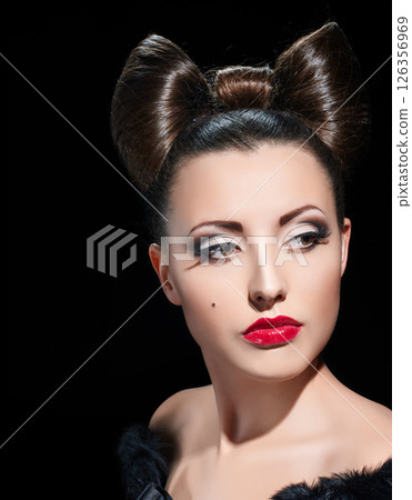 Fashion Model Girl Portrait 126356969