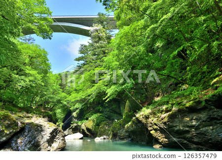 Tochigi Prefecture, Nasushiobara City, Tsuruharu Bridge and Hoki River over Shiobara Valley Tochigi Prefecture, Nasushiobara City, Tsuruharu Bridge and Hoki River over Shiobara Valley 126357479