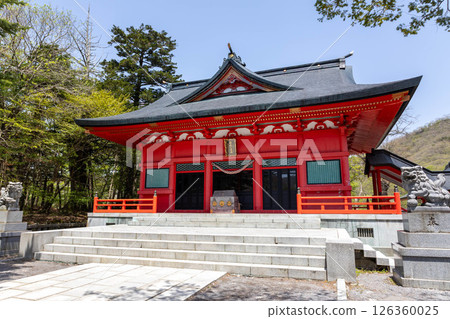 初夏的赤城山 赤城神社 126360025