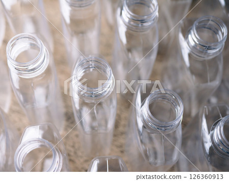 mineral water, plastic bottle, small bottle 126360913