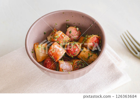 Crispy sausage wonton skin 126363684