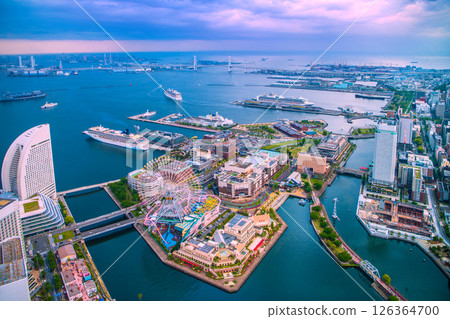 Four luxury cruise ships in Yokohama, Japan. Norwegian... and Riviera, Diamond... are also departing... and Queen 126364700