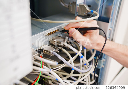 installation and start-up the electrical equipment of the Angiograph. 126364909