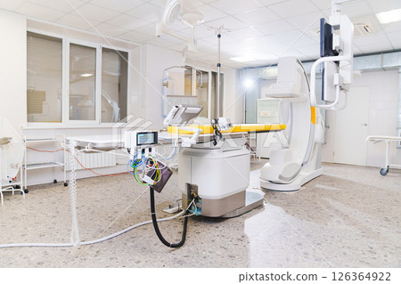 Angiograph in the medical office. Modern medicine. 126364922