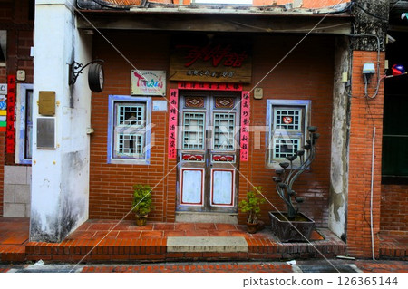 Old house in Lukang, Taiwan 126365144