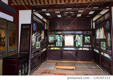 Inside the Ting family home in Lukang, Taiwan 126365152