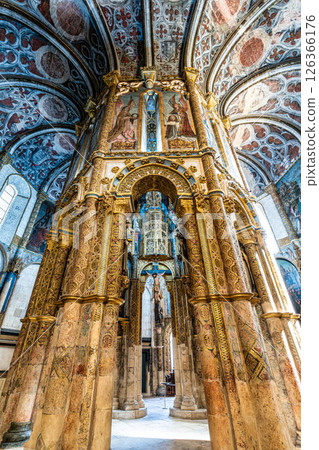 The Charola of the Convent of Christ, magnificent Knights Templar architecture at Tomar in Portugal The Charola of the Convent of Christ, magnificent Knights Templar architecture at Tomar in Portugal 126366176