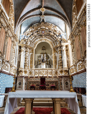 Tomar, Portugal - Mar 12, 2025: Interior of the Igreja de Sao Joao Baptista church in Tomar, Portugal 126366183