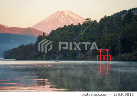 Mount Fuji and Torii Gate at Lake Ashi, Hakone, Japan 126366818