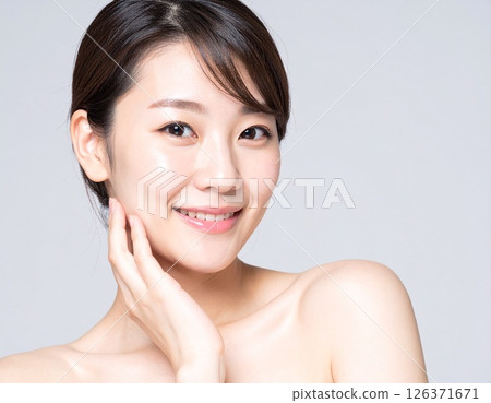 美容和護膚形象的女人 126371671