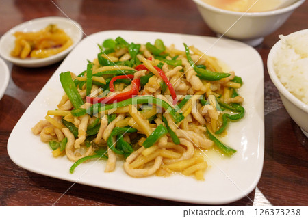 Delicious looking Chinjaorousu (stir-fried pork with green peppers) 126373238