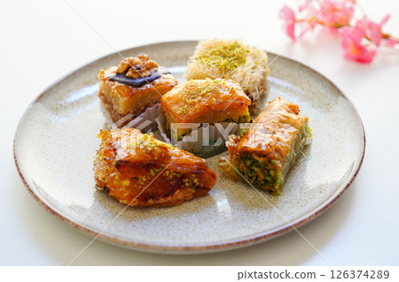 Baklava, a traditional Turkish dessert 126374289