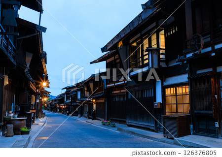 長野縣鹽尻市奈良井宿中山道之夜 126376805