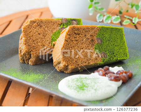 Matcha and Houjicha Marble Chiffon Cake with a Japanese aroma 126377236