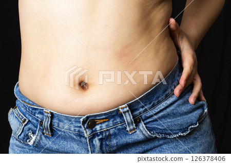 Young Japanese woman waist 126378406