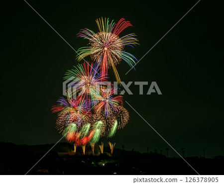 Scenes from the Isehara Art Fireworks Festival *Text space available 126378905