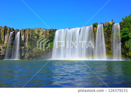 Harajiri Falls in early summer (Bungo-Ono City) 126379231