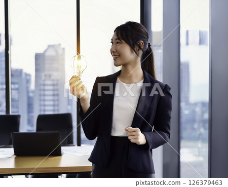 用微笑連結未來 |靈感誕生的那一刻 用微笑連結未來 |靈感誕生的那一刻 126379463