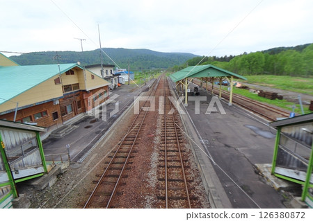 從音威子府站高架橋望向月台（幌延、稚內方向） 126380872