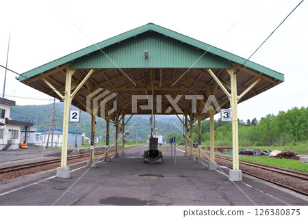 Otoineppu Station platform. View of Wakkanai, Horonobe, and Toyotomi (Otoineppu Village, Hokkaido) 126380875