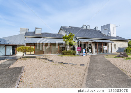 Toyooka City Museum of Art "Ito Kiyonaga Memorial Museum" Toyooka City Museum of Art "Ito Kiyonaga Memorial Museum" 126383078