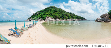 Tropical sea and islands, crystal clear water and beaches on Koh Nang Yuan Tropical sea and islands, crystal clear water and beaches on Koh Nang Yuan 126383212