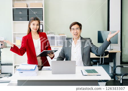 Asian business team creative businesspeople coworker, teamwork celebrating achievement Asian business team creative businesspeople coworker, teamwork celebrating achievement 126383307