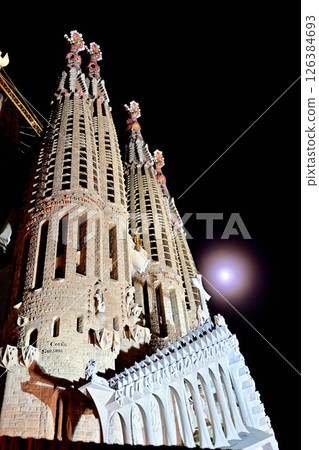 Sagrada Familia Cathedral 126384693