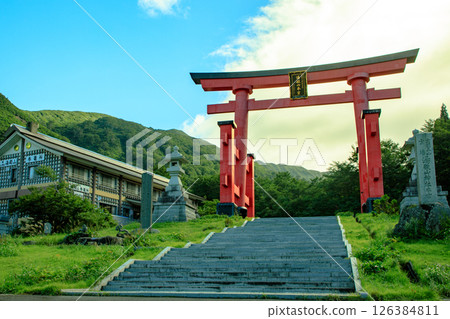 Yamagata Dewa Miyama Yudonosan Shrine Otorii 126384811