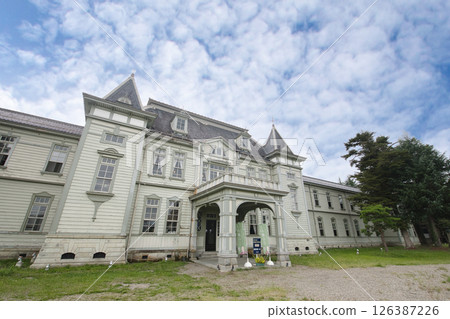 The Renaissance-style main building of the former Yonezawa Technical High School, a national important cultural property The Renaissance-style main building of the former Yonezawa Technical High School, a national important cultural property 126387226