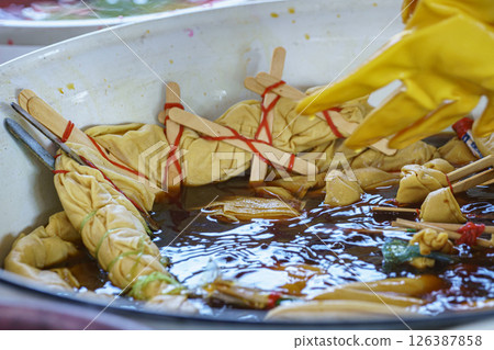 Process dye fabric indigo color 126387858